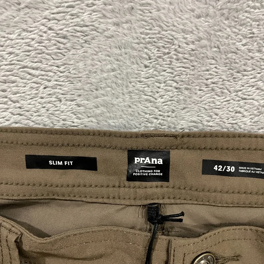 Prana Brion Slim Pant II Men 42x30 (fit 41x30) Mud Stretch Slim Tapered Pants